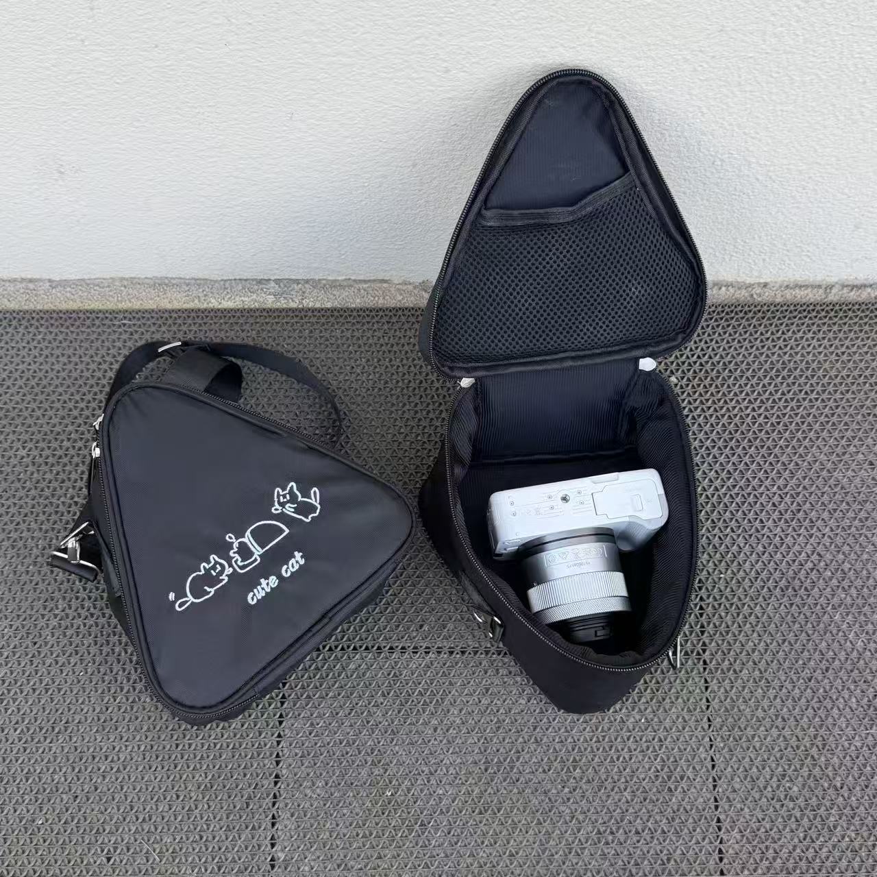 Embroidery Kit Pouch - Cute Cartoon High-Appearance Triangle Camera Bag,Portable