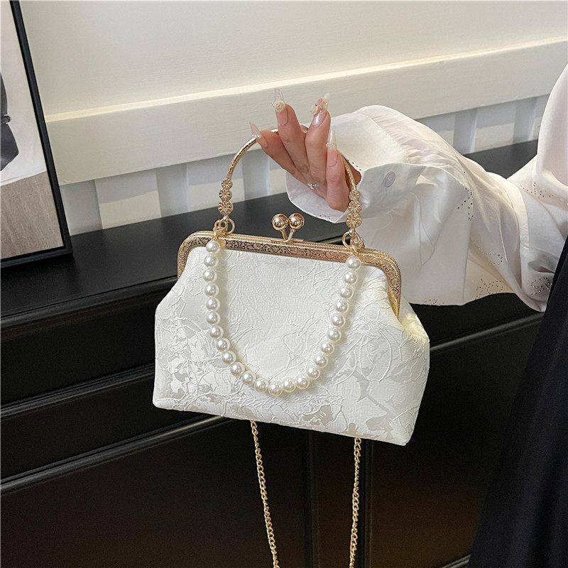 Vintage Classic Lace Bag pearl - Embroidery Kit Pouch recension och pris
