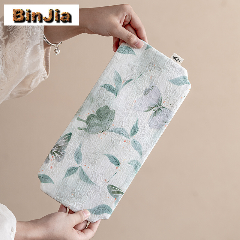 Brocade Embroidery Shadow Butt - Embroidery Service recension och pris