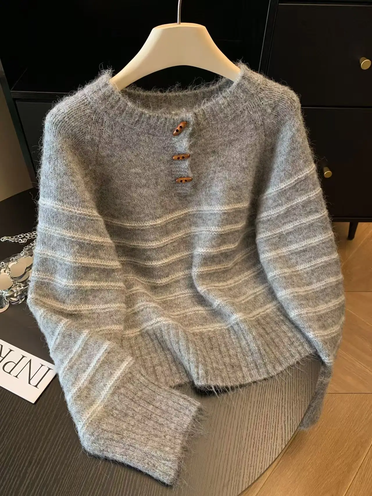 Autumn Winter Women's Striped  - Embroidery Origin recension och pris