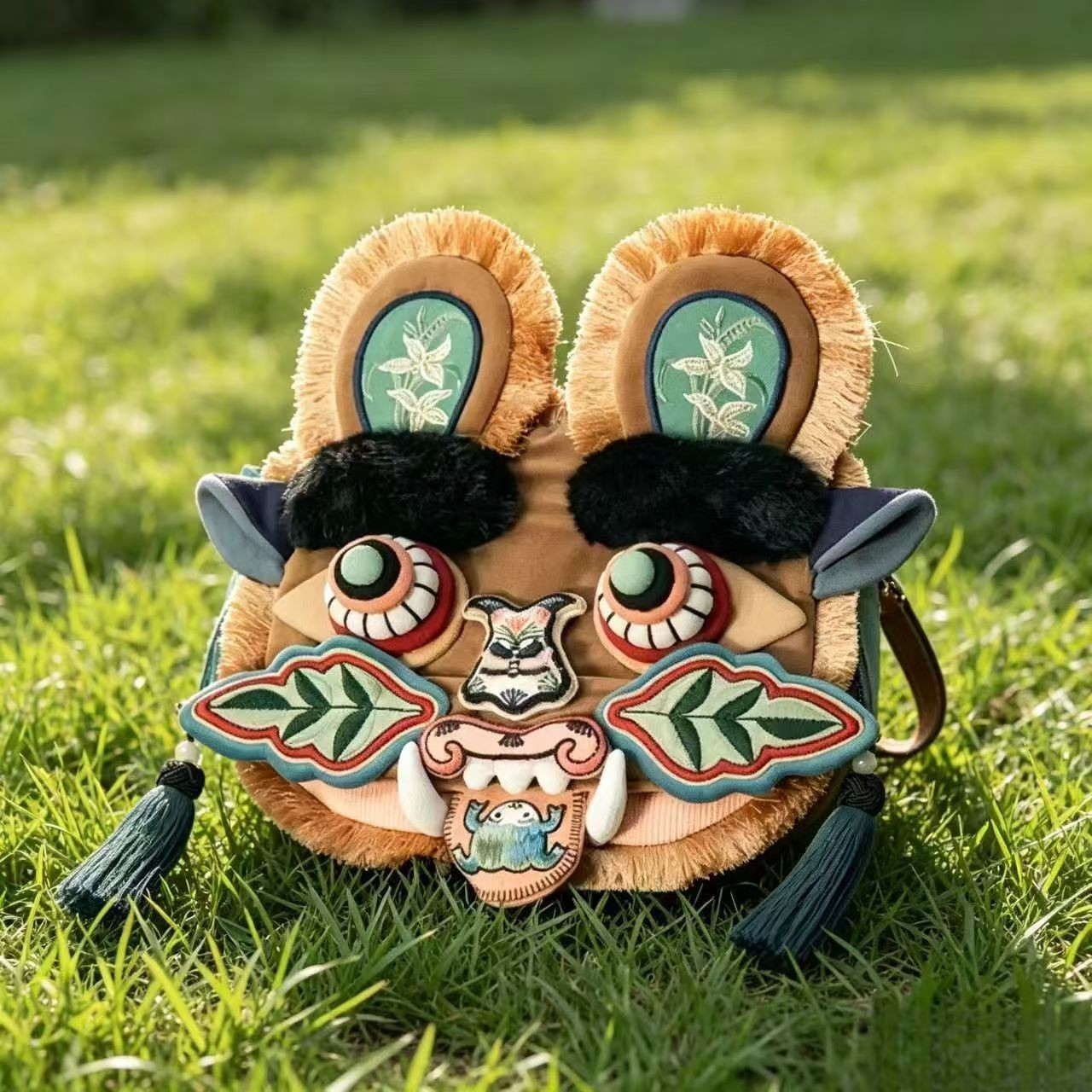 Chinese Folk 3D Tiger Head Cro - Embroidery Kit Pouch recension och pris