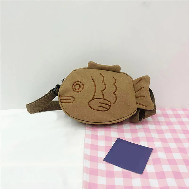 Fish Shape Canvas Messenger Ba - Embroidery Kit Pouch recension och pris